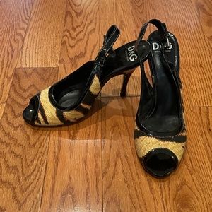 Dolce&Gabbana peep toe sling back animal print stilettos size 39/8.5